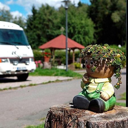 Hotel See-Campingpark Neubaeuer See Esterno foto